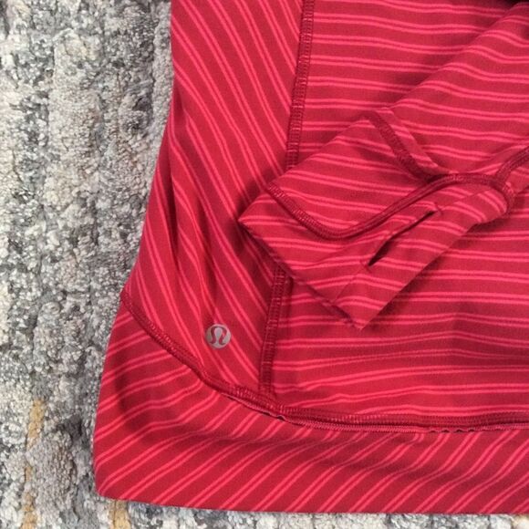 LULULEMON THINK FAST STRIPED PULLOVER! EUC! SIZE 6 - Picture 10 of 11